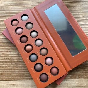 🎉HP🎉 New Laura Geller The Delectables Romance in Rose Baked Eyeshadow Pa…